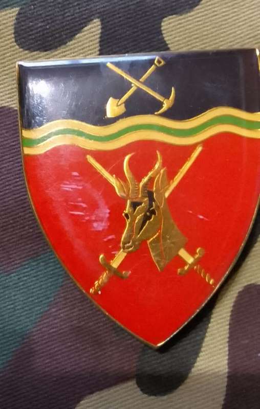 SADF/ SA ARMY NORTH WEST  COMMAND  SHOULDER FLASH ---WITH PINS