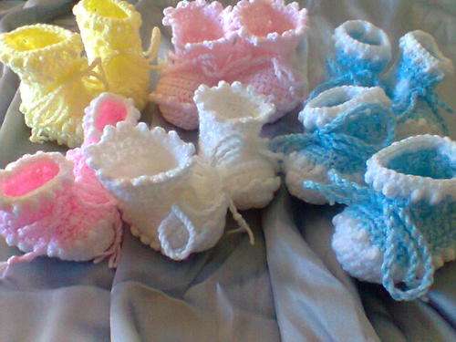 BOOTIES - assorted as per pic