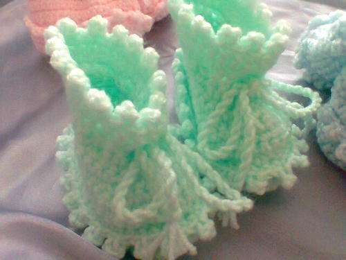 mint picot edge booties