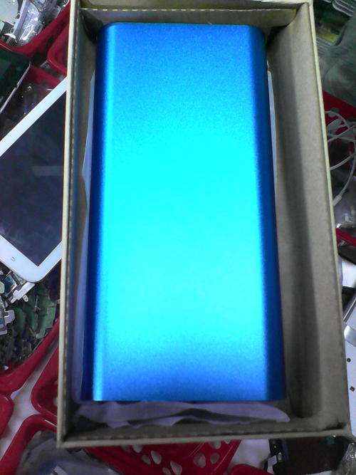 power bank 20800 very big, very heavy, very powerful
