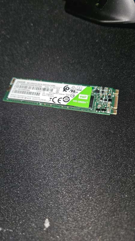 240 G WD Green data Sata M2