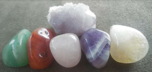 Selection of 6 Quartz Crystals Large  Properties inside