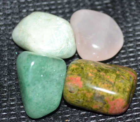 4  Crystals for healing Unakite, Amazonite, Rose Quarts and Aventurine ABUNDANCE&LOVE