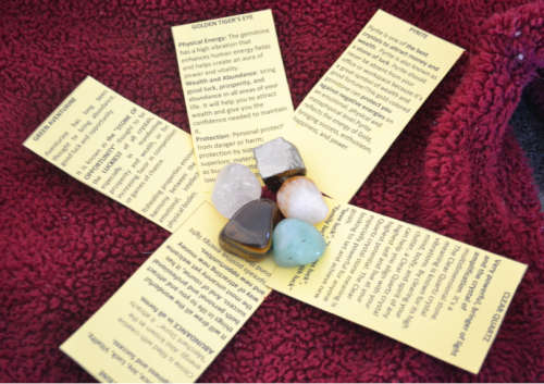 5 Large Crystals to attract Luck, money, energy, protection and abundance in general