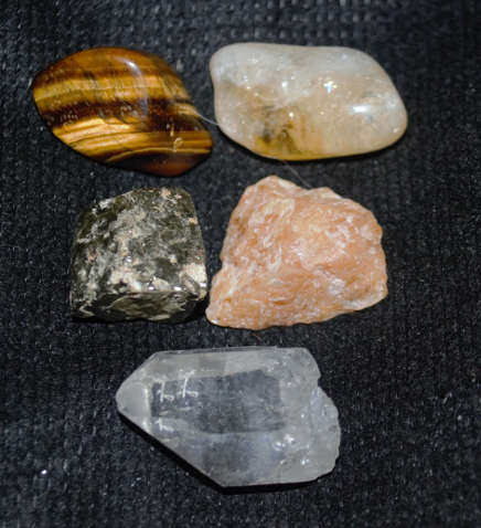 5  Crystals to attract Wealth, Protection, Vitality Aura Cleansing and abundance in general