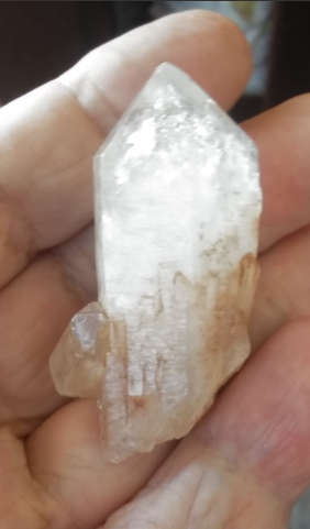 Clear Quartz Point   protection, strengthening, healing and energizing your aura Pure Energy