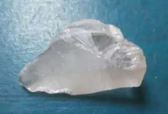Clear Quartz Point    `love luck`, `business luck`, `family luck` and `health luck`