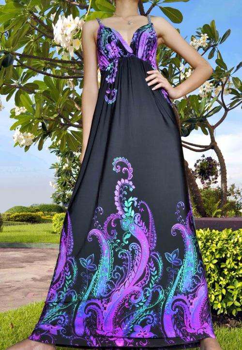 Stunning  Maxi dress Available in  M/L (10-12)