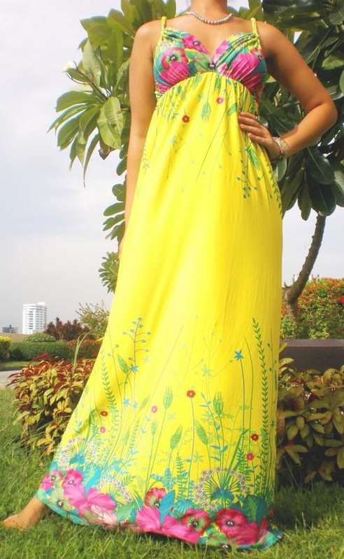Stunning  Maxi dress Available in S/M (8-10)