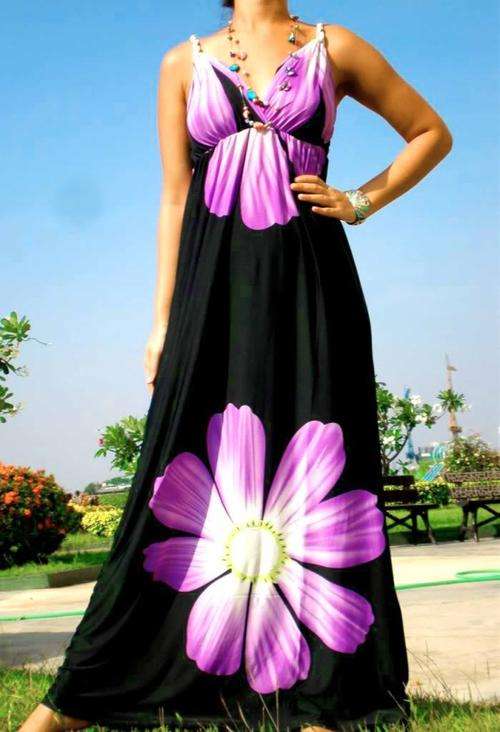Stunning Maxi Dress SIZE LARGE