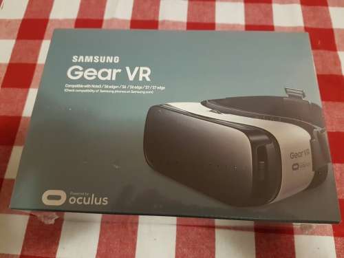 Samsung Gear VR Headset