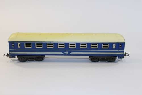 Lima : Blue Train Coach