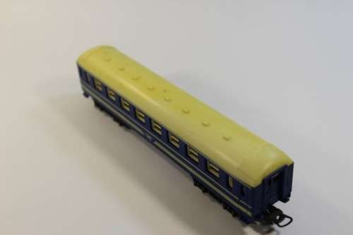 Lima : Blue Train Coach
