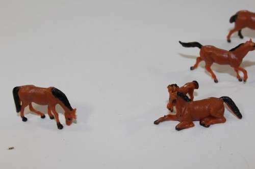 10 x Horses