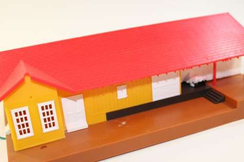 Bachmann : Lighted Freight Station