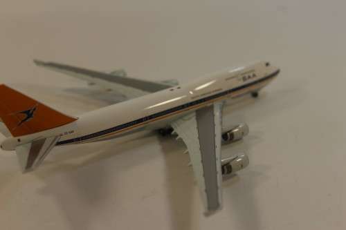 South African Die Caste Model Plane :  SAA/SAL Boeing 747-444  ZS-SAV (Durban)