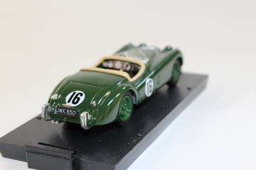 1950 : Jaguar XK120 Spider Le Mans (Peter Whitehead)