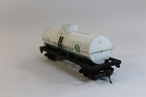 40' Single Dome Tanker ( Quaker State)