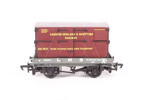 Bachmann :  Flatbed with large container