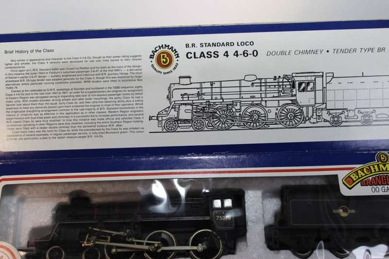 Bachmann : 4-6-0 BR Standard Locomotive
