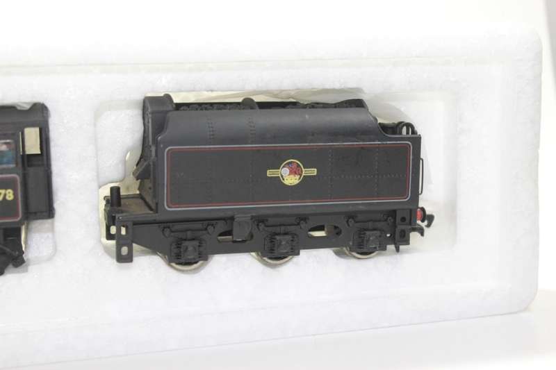 Bachmann : 4-6-0 BR Standard Locomotive