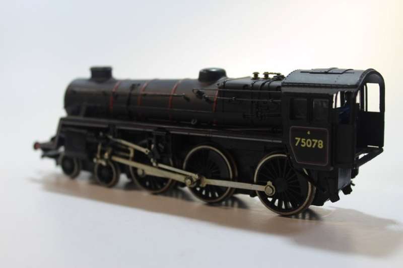 Bachmann : 4-6-0 BR Standard Locomotive
