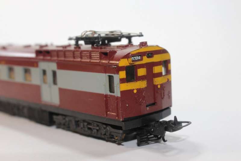 Lima : Suburban Powered Coach