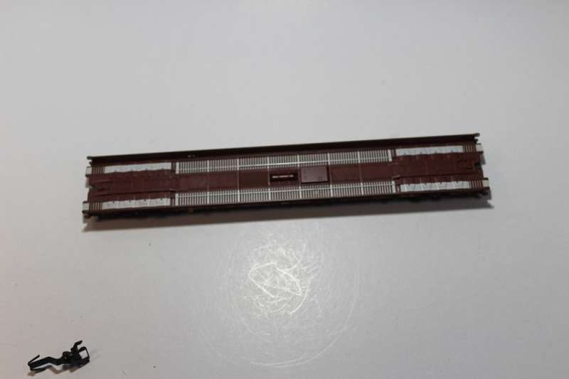 Marklin : 2 x Truck Carrier Wagons (HO)