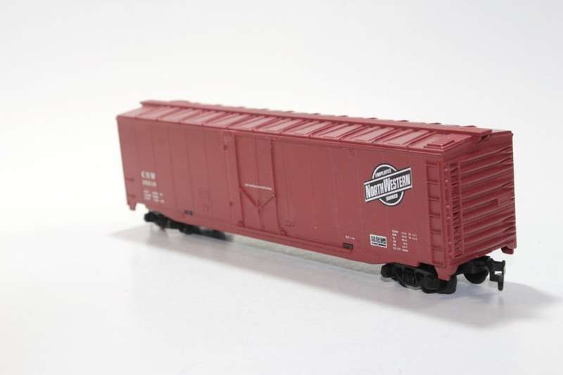 "North Western" Box Wagon