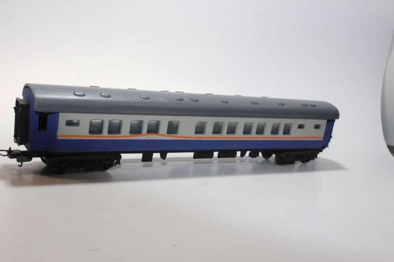 Transkaroo Passenger Coach ( Spoornet Colours )