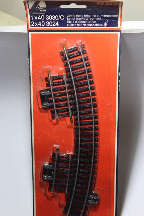 Lima :Set of Tracks with Power Contact