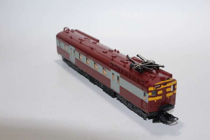 Lima : South African Suburban Coach (Dummy)