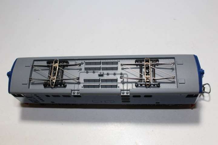 Lima: 5E Electric Blue Train Locomotive (Powered) - Spoornet Blue