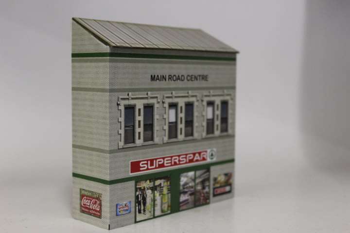 Super Spar Shop Fronts (HO)