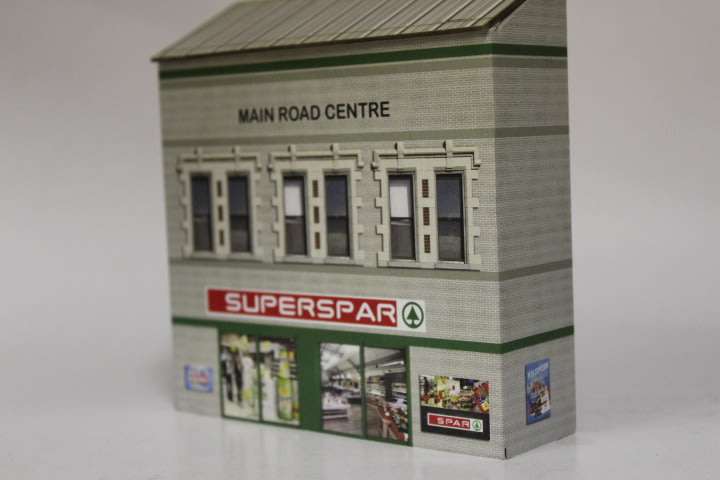 Super Spar Shop Fronts (HO)