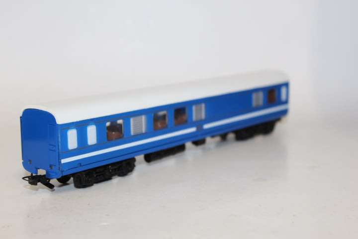 SARM : Blue Train Lounge Wagon (Lima Couplers)