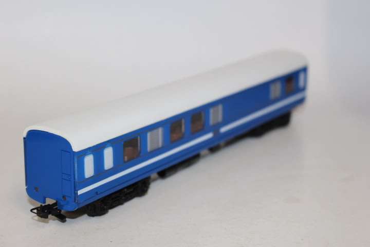 SARM : Blue Train Lounge Wagon (Lima Couplers)