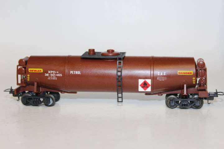 Lima : SAR XPD Petrol Tanker