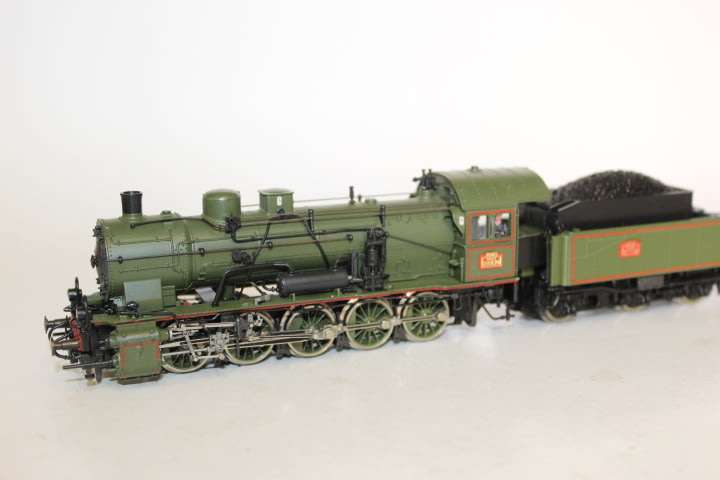 Roco :SNCF 0-10-0 STEAM LOCOMOTIVE 050B