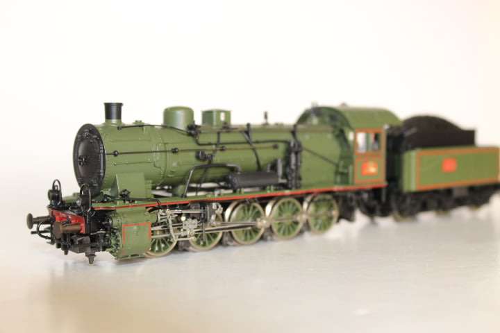 Roco :SNCF 0-10-0 STEAM LOCOMOTIVE 050B