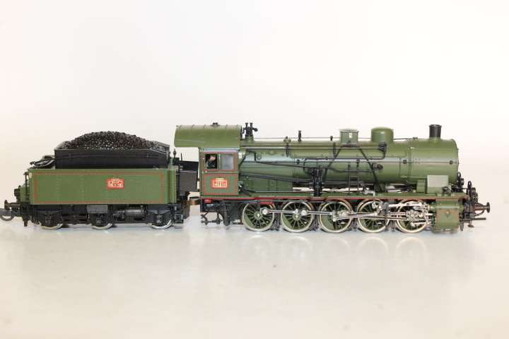 Roco :SNCF 0-10-0 STEAM LOCOMOTIVE 050B