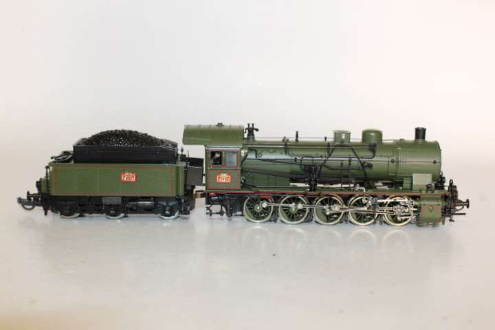 Roco :SNCF 0-10-0 STEAM LOCOMOTIVE 050B