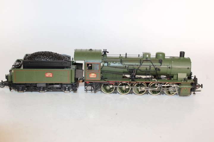 Roco :SNCF 0-10-0 STEAM LOCOMOTIVE 050B