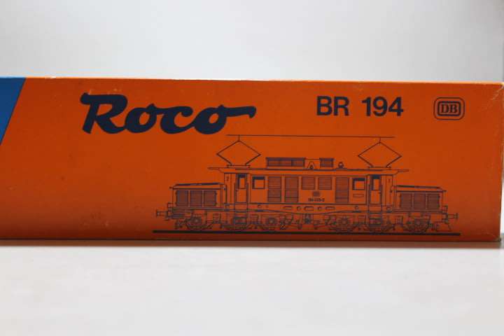 Roco 04168A Class BR 194 'Crocodile' 035-2 of the DB (HO) Digital