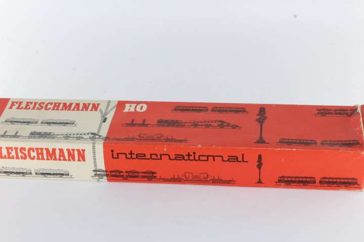 Fleishmann : Adnormal Tanker Low Bed Wagon