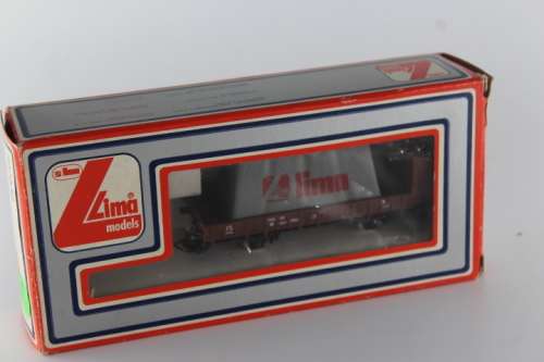 Lima Flat Wagon with Lima Branded Load