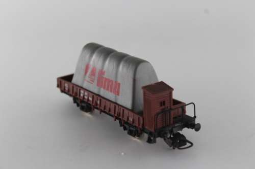 Lima Flat Wagon with Lima Branded Load