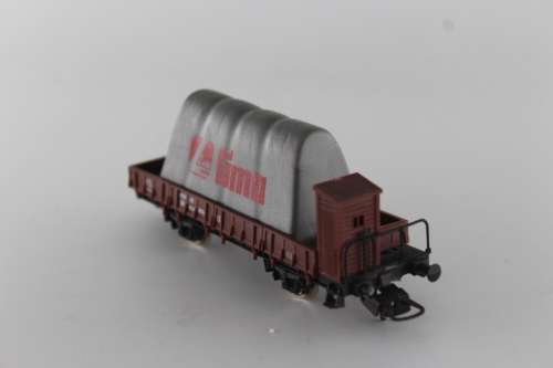 Lima Flat Wagon with Lima Branded Load