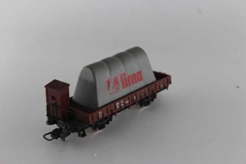 Lima Flat Wagon with Lima Branded Load
