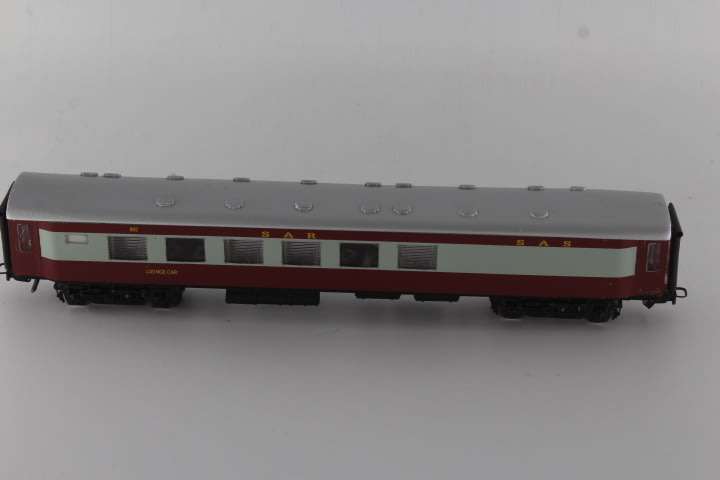 SARM: Transkaroo Lounge Wagon (Lima Couplers)